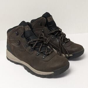 Columbia Newton Ridge Plus Hiking Boots, Brown, Women's 10.5 M